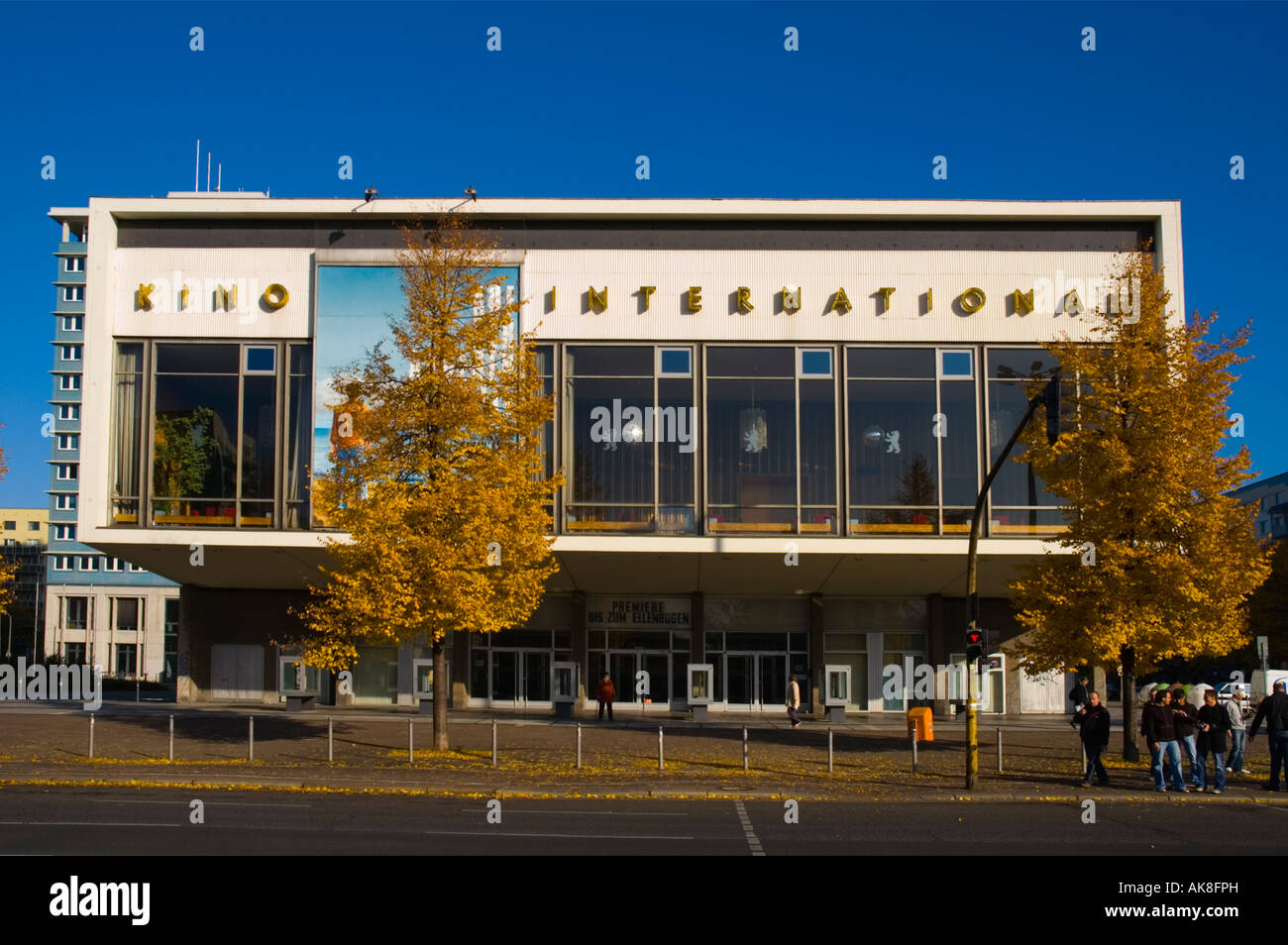 Kino International le long de Karl Marx Allee, Berlin est l'Allemagne Banque D'Images
