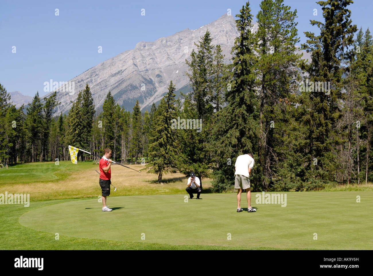 Club De Golf Fairmont Banff Springs Banff Alberta Canada Canadian Rockies Canadian Rocky Mountains Parc National Banff Banque D'Images