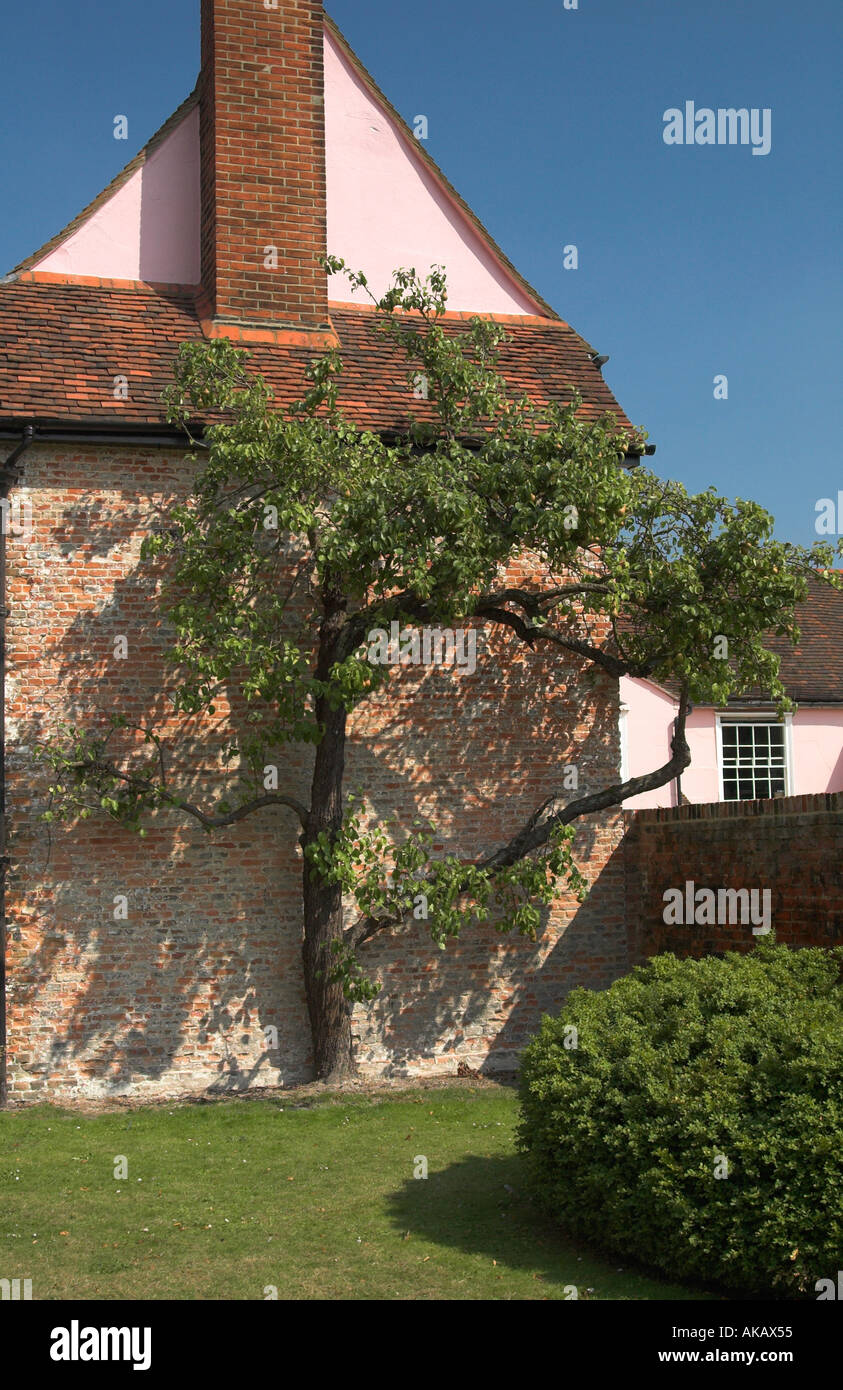 Tymperleys Clock Museum gardens Colchester Essex Banque D'Images