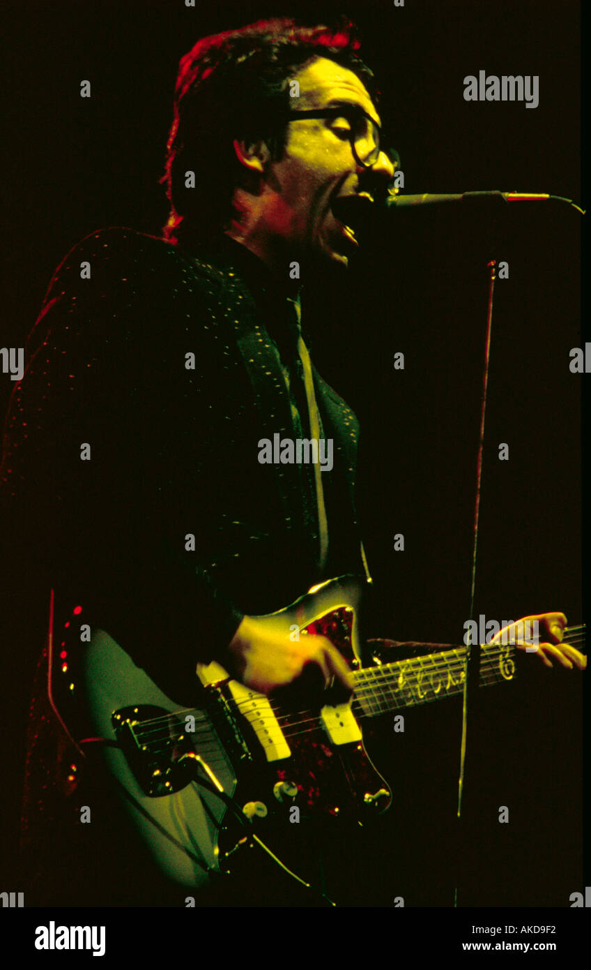 Elvis Costello en concert 1978 Banque D'Images