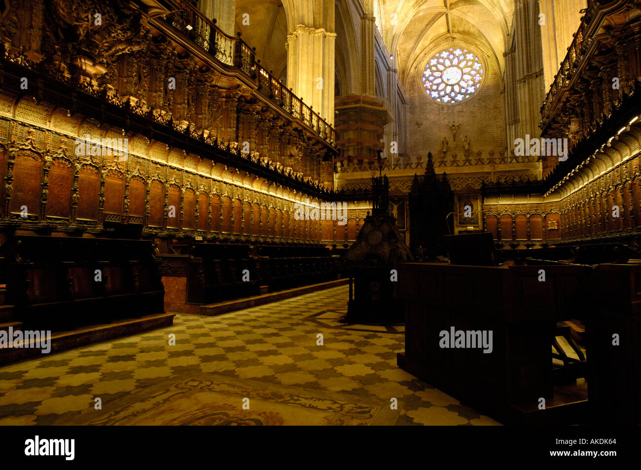 La Cathédrale de Séville Andalousie Espagne le choeur et les Organes Banque D'Images