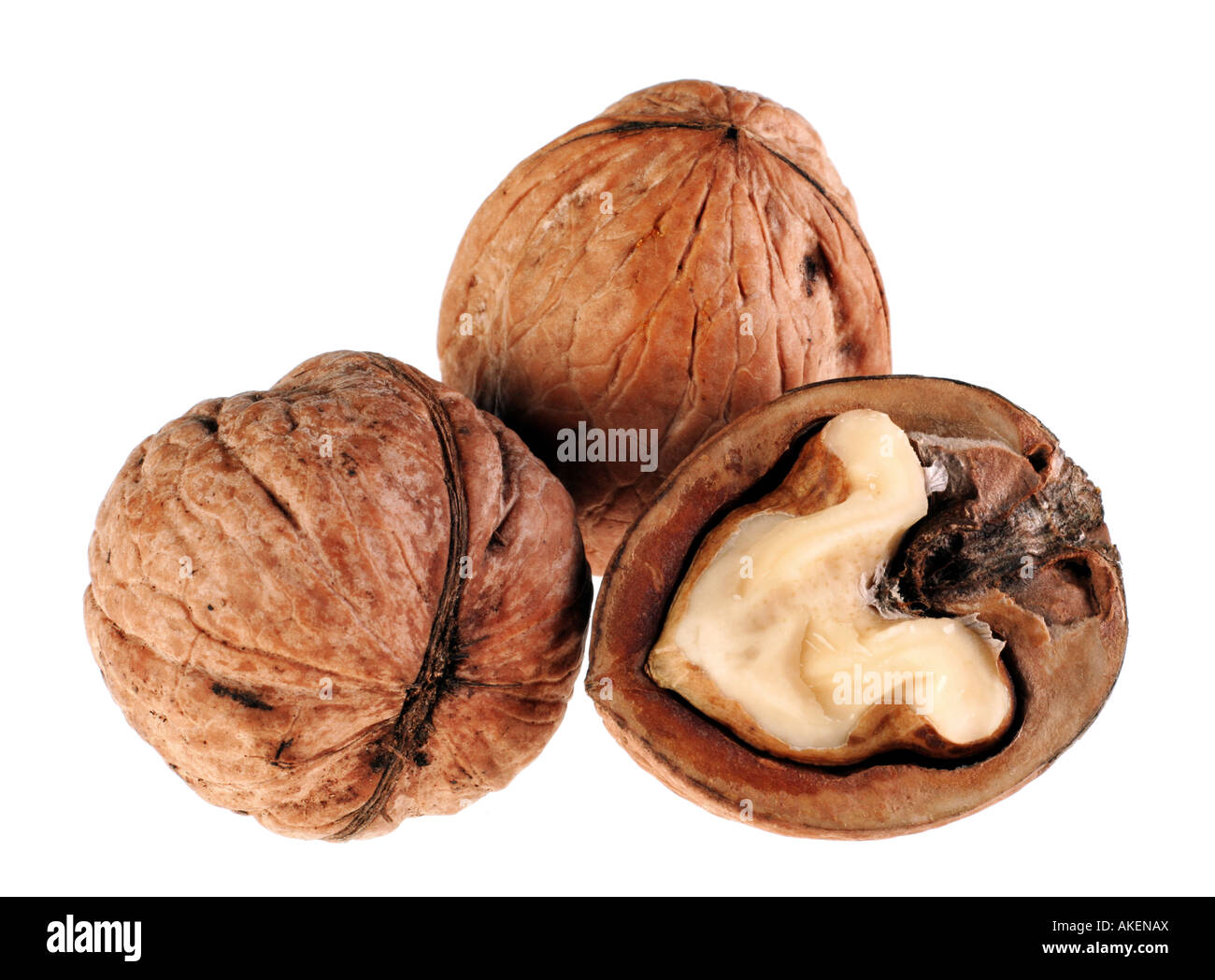 Détail de noix et mettre sur fond blanc Banque D'Images