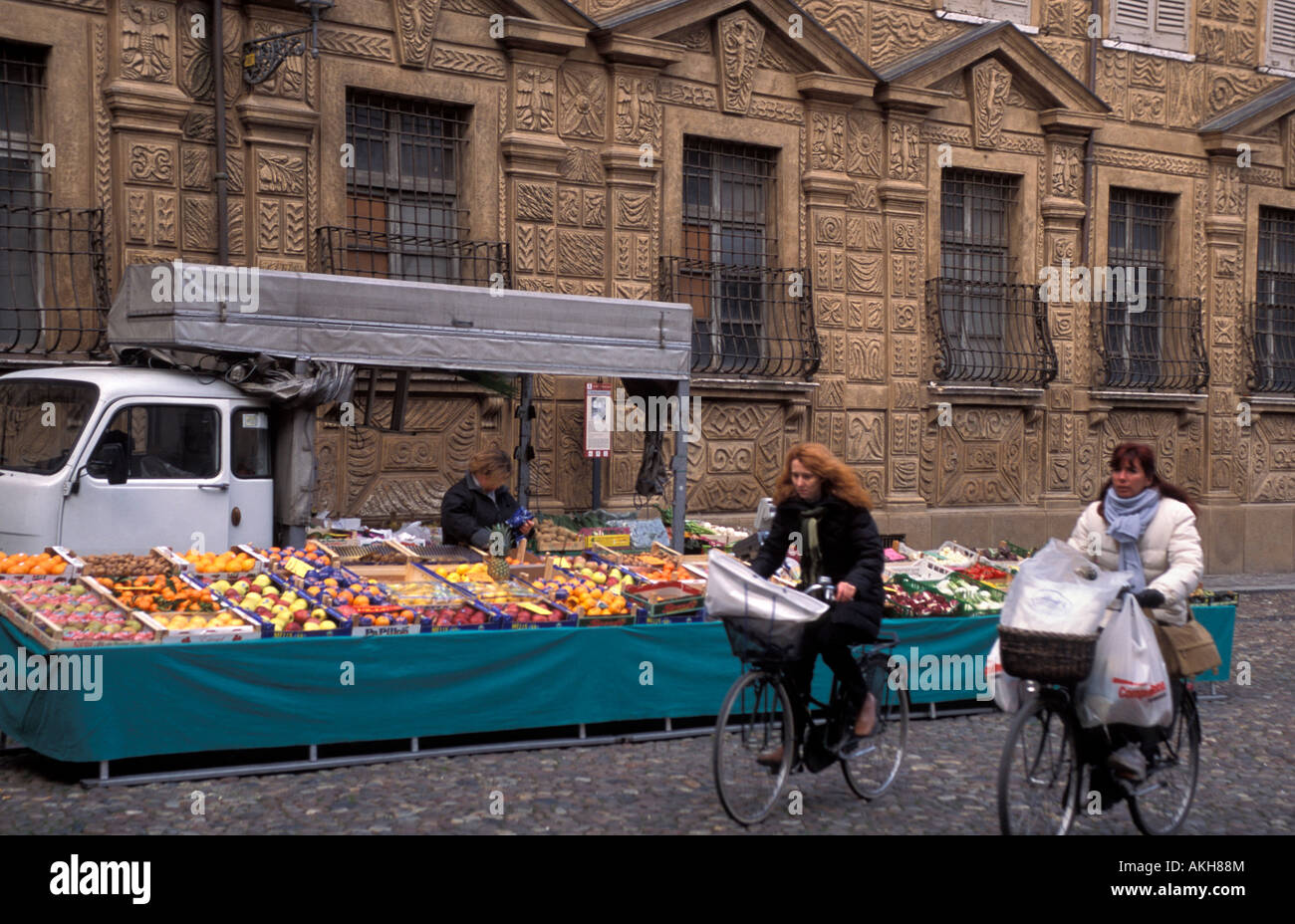 Marché de Fruits et légumes, de Mantoue, Lombardie, Italie Banque D'Images