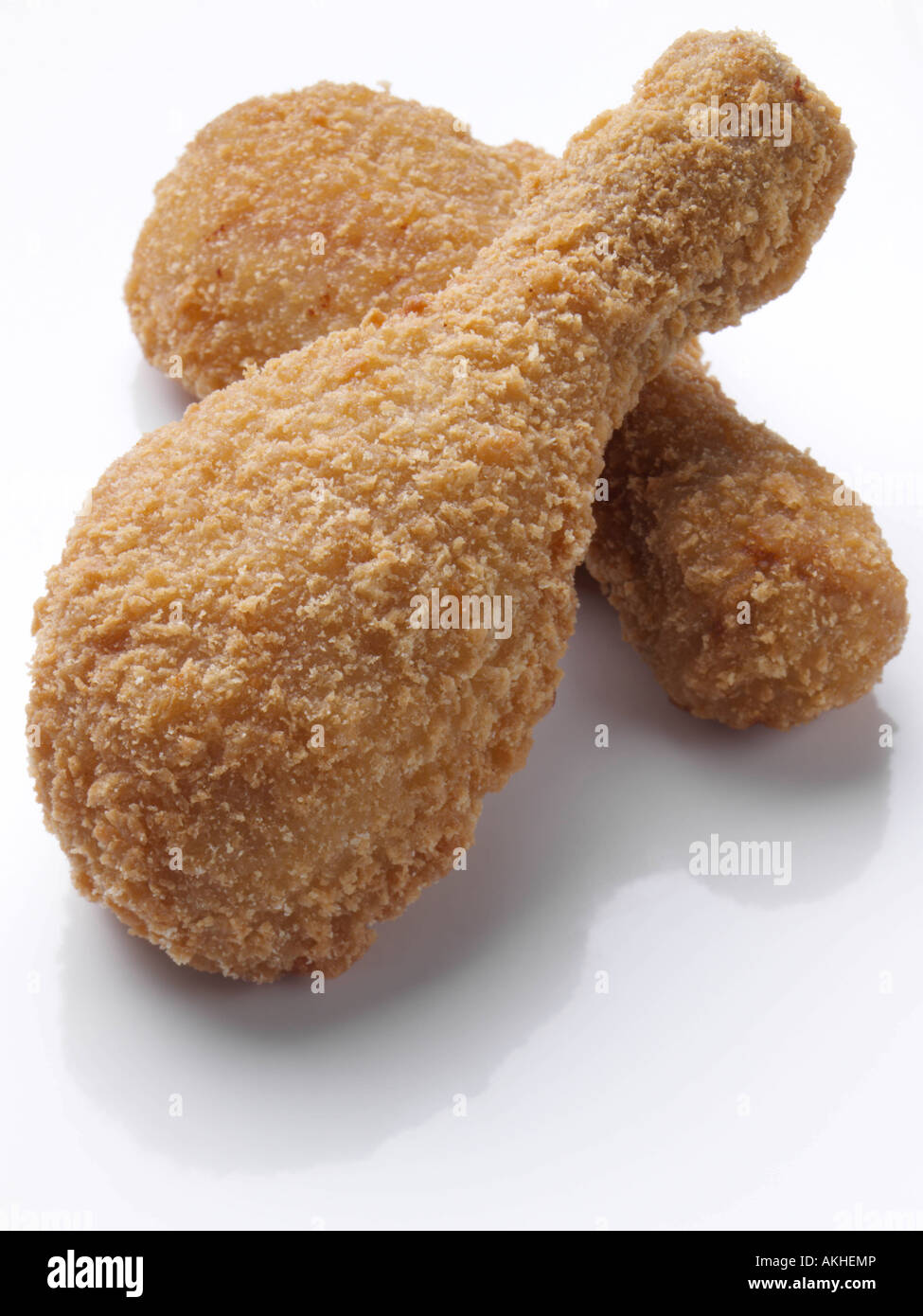 Pilons de poulet panés frits Banque de photographies et d’images à ...