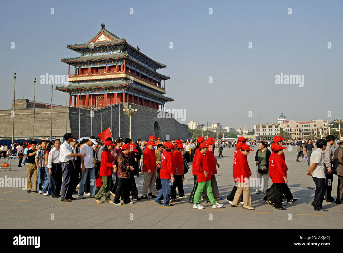 La place Tiananmen le mausolée de Mao en attente pour la Chine Beijing Banque D'Images