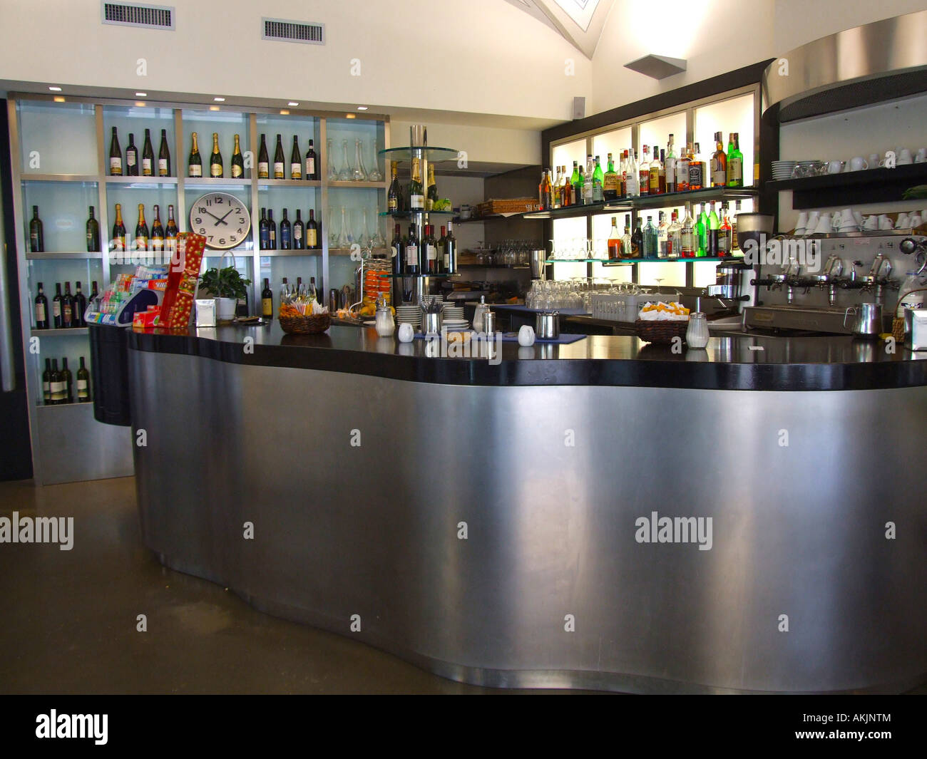 Chiavari bar Banque de photographies et d’images à haute résolution Alamy