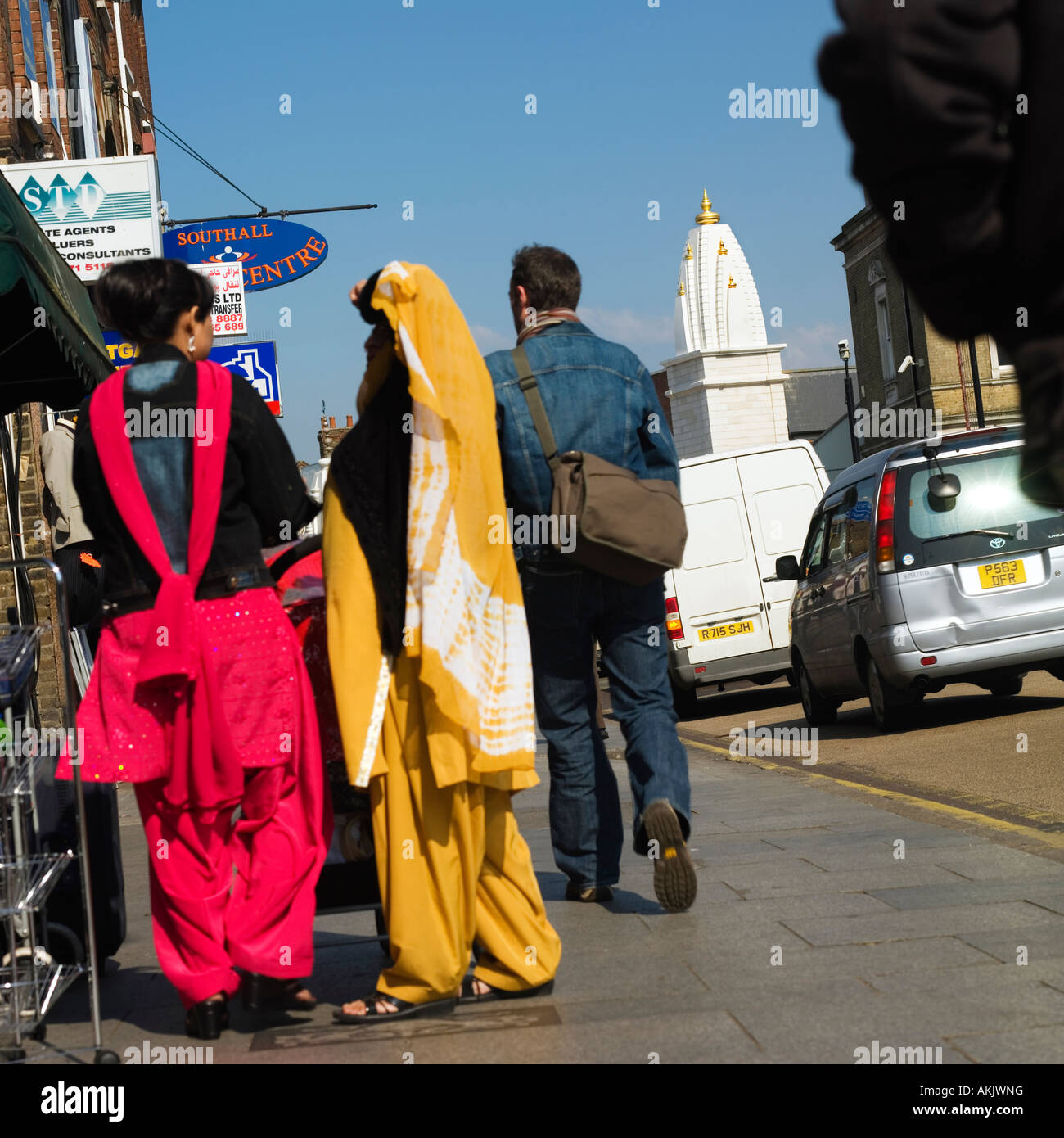 High Street West London Southall détail modèle ne libération nécessaire retour vues petit signifie personne n'est reconnaissable Banque D'Images