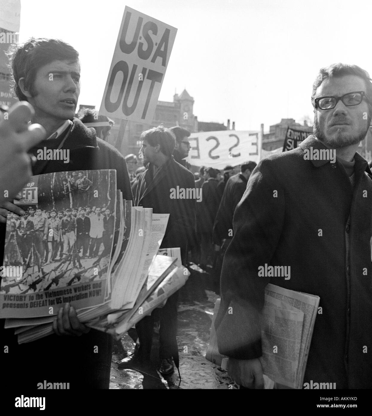 Guerre Anti-Vietnam manifestants, Londres, le 17 mars 1968. Banque D'Images Guerre Anti-Vietnam manifestants, Londres, le 17 mars 1968. Banque D'Images