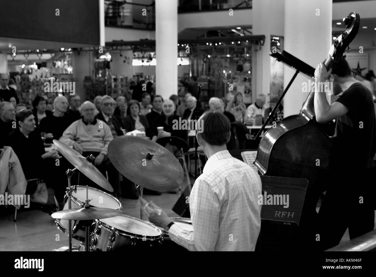 Jouer du jazz Orchestre Royal Festival Hall Hall Banque D'Images