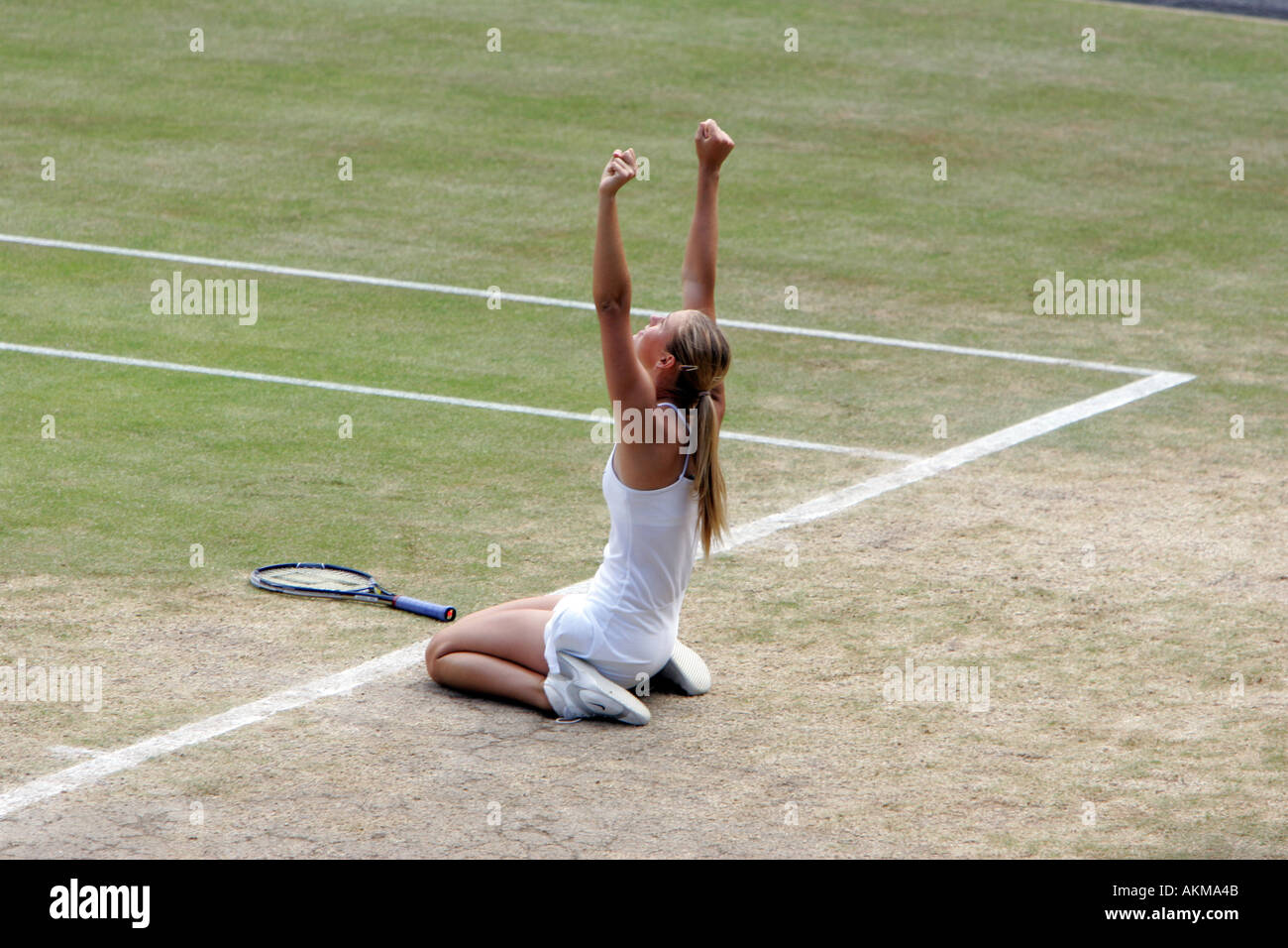 Maria Sharapova gagner Wimbledon 2004 Banque D'Images