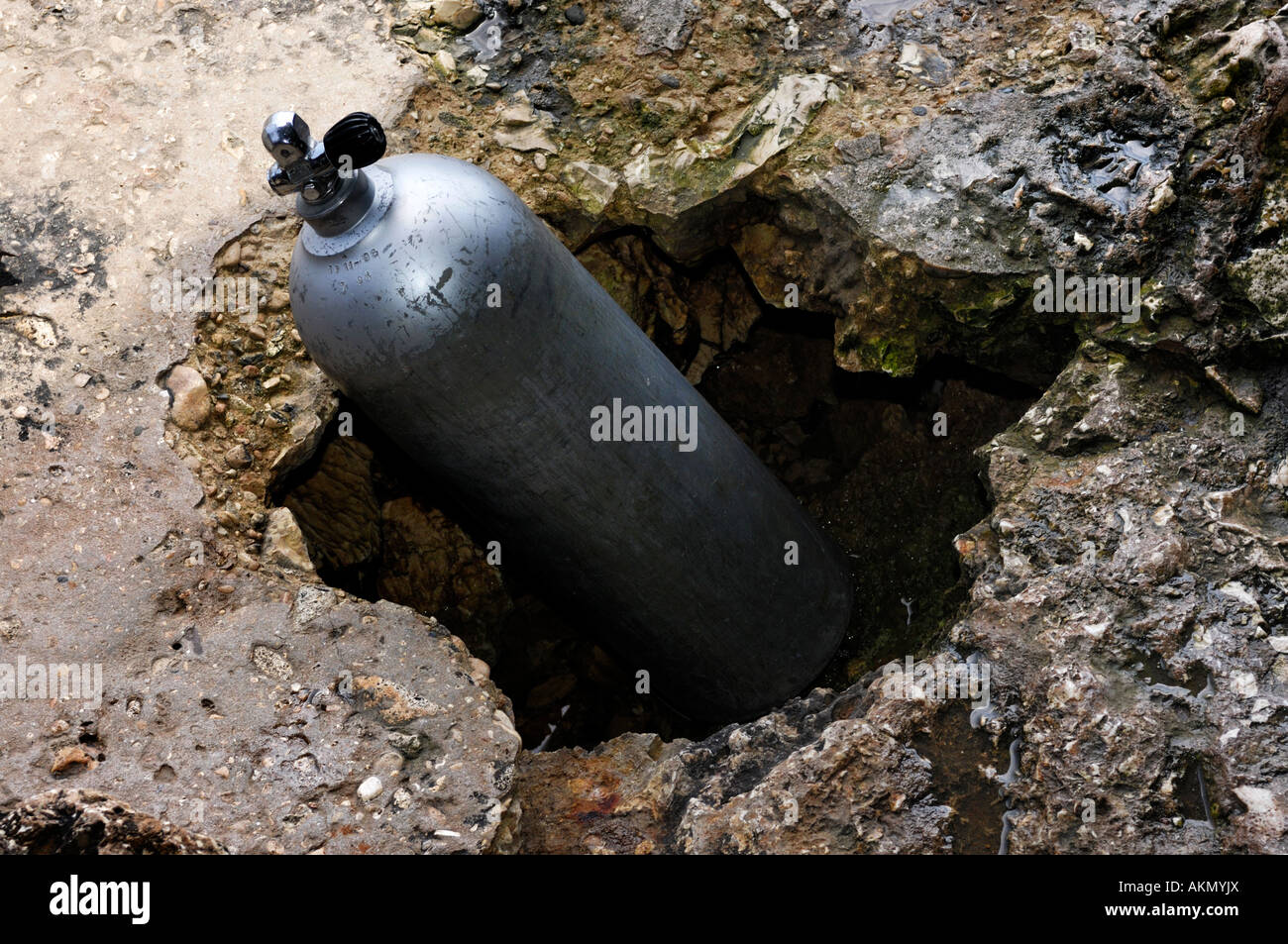 Bouteille de plongée Nitrox métal cylindre d'oxygène Banque D'Images