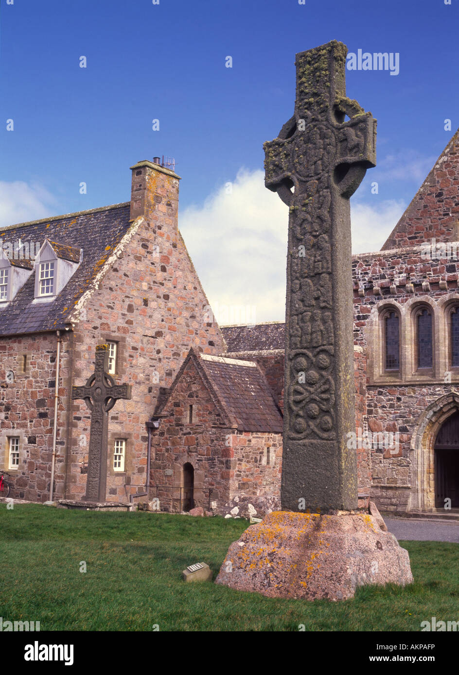 Martins Cross et St John's Cross à l'arrière-plan, l'île d'Iona, Ecosse Banque D'Images