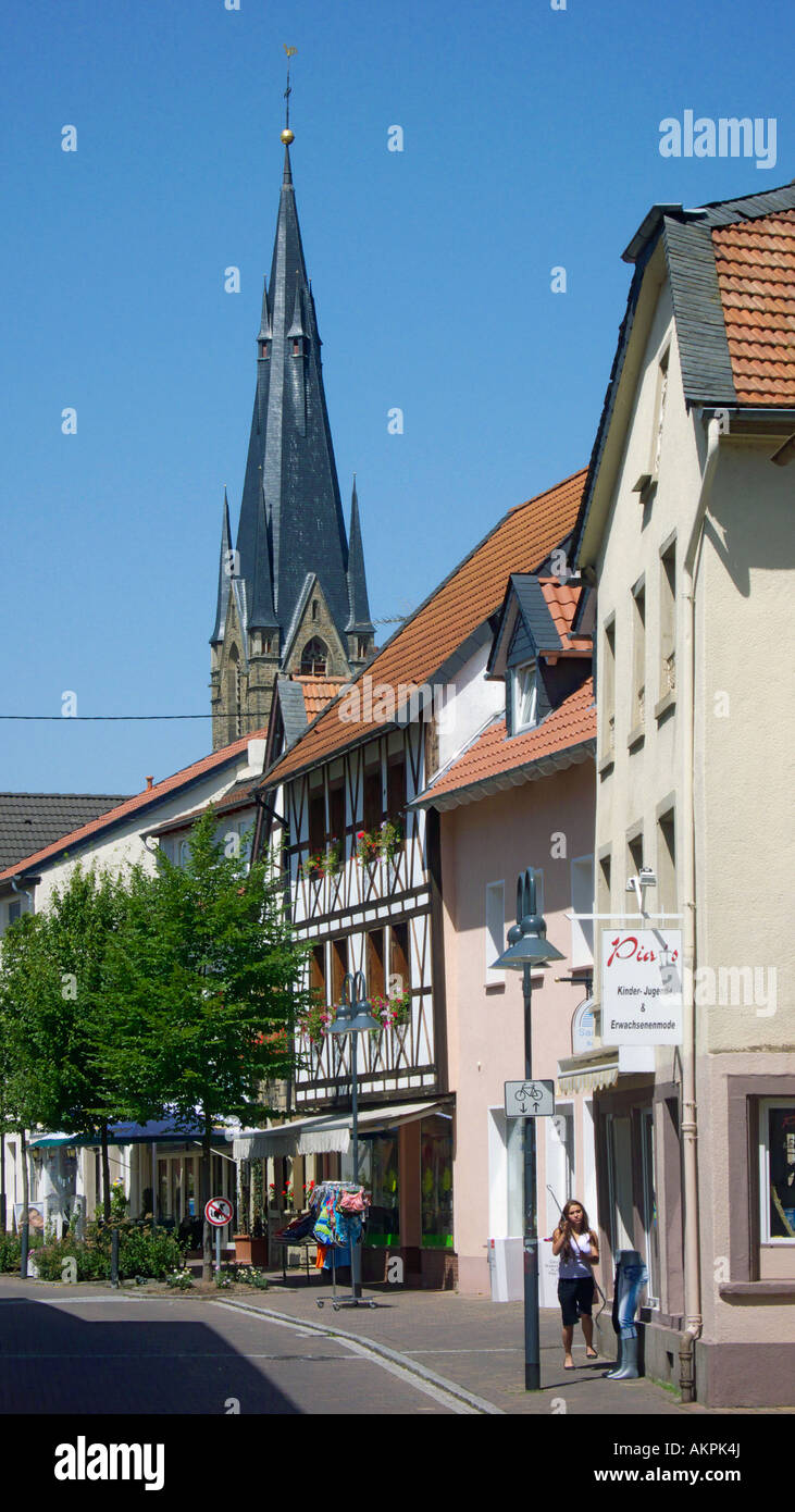 Buergerhaeuser Geschaeftshaeuser Marktplatz,,, Matthaeuskirche, Bad Sobernheim, Nahetal, Rheinland-Pfalz Banque D'Images