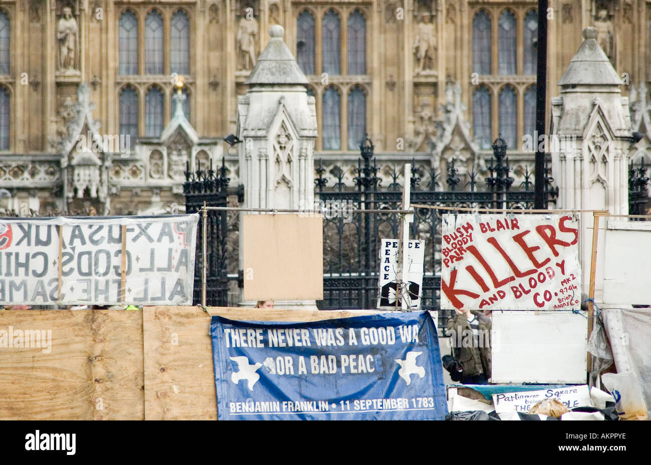 La guerre anti manifestation devant le parlement de Westminster à Londres Banque D'Images