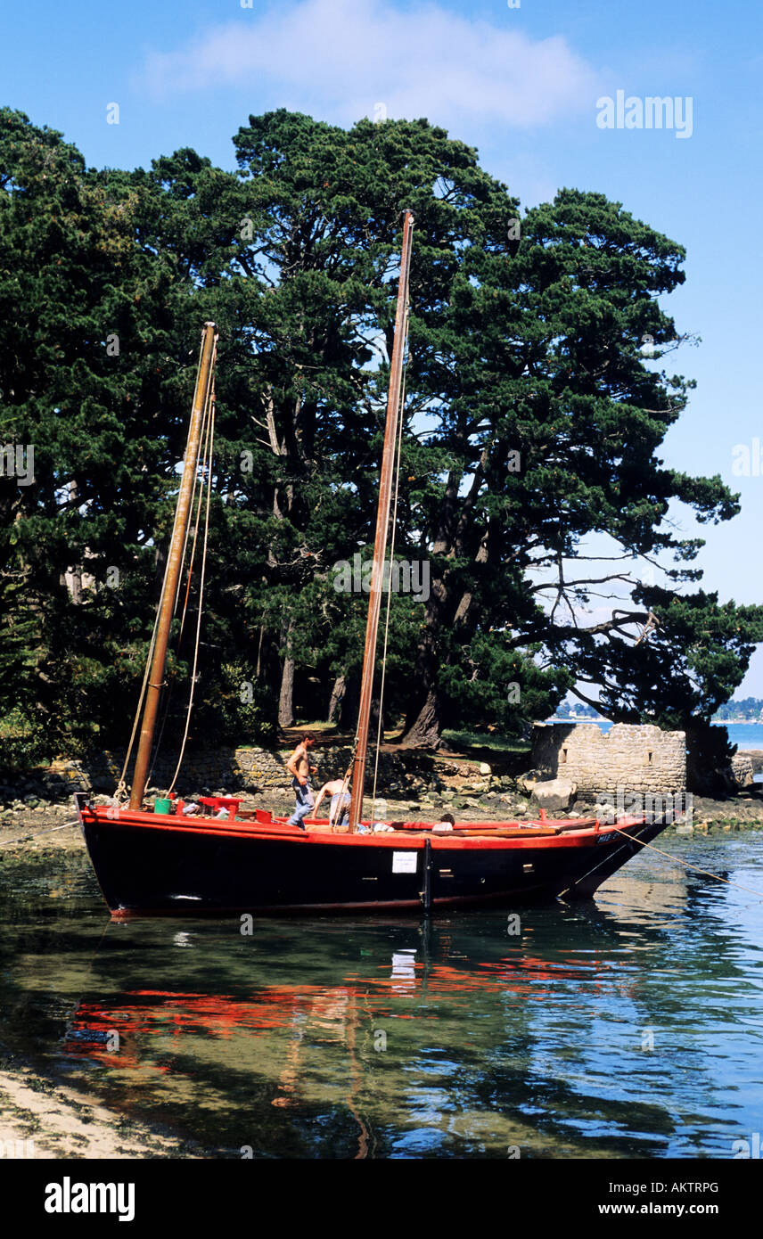 France, Morbihan, Ile de Berder, voilier Banque D'Images