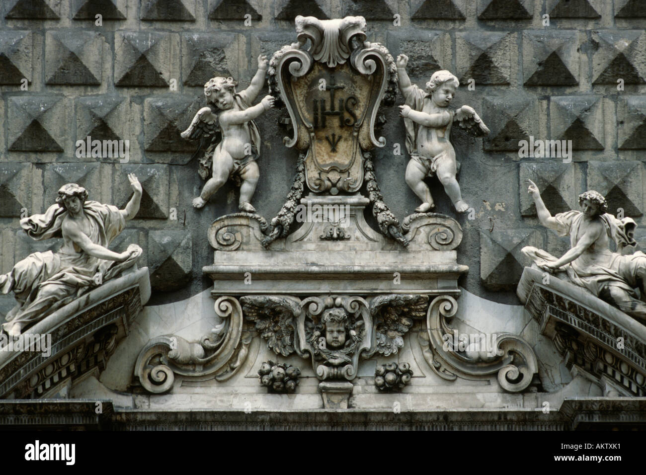 Italie Naples ravalé la l'église Gesù Nuovo Piazza del Gesu Banque D'Images