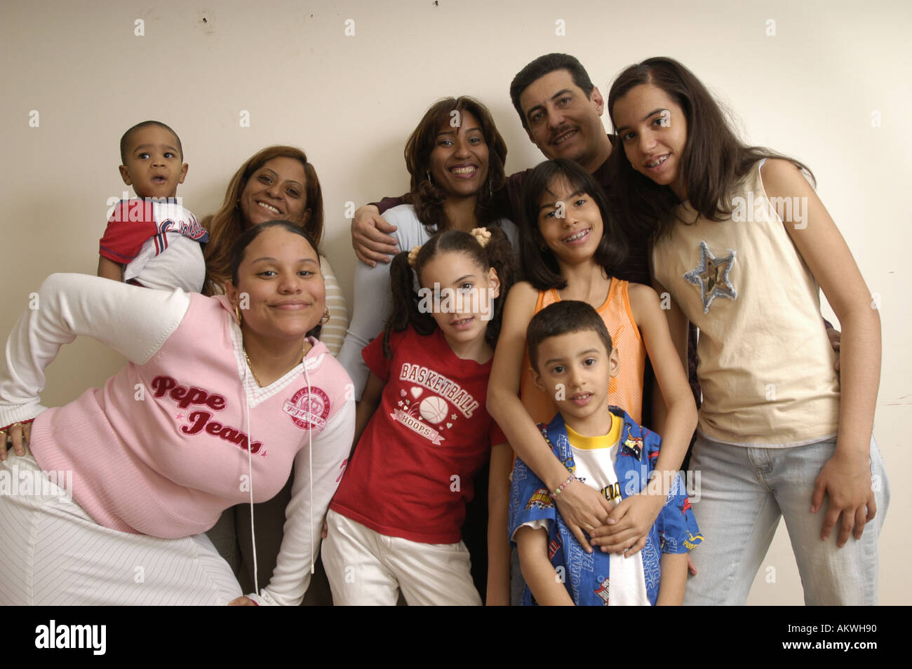 Un portrait de famille d'une famille d'Amérique latine. Banque D'Images