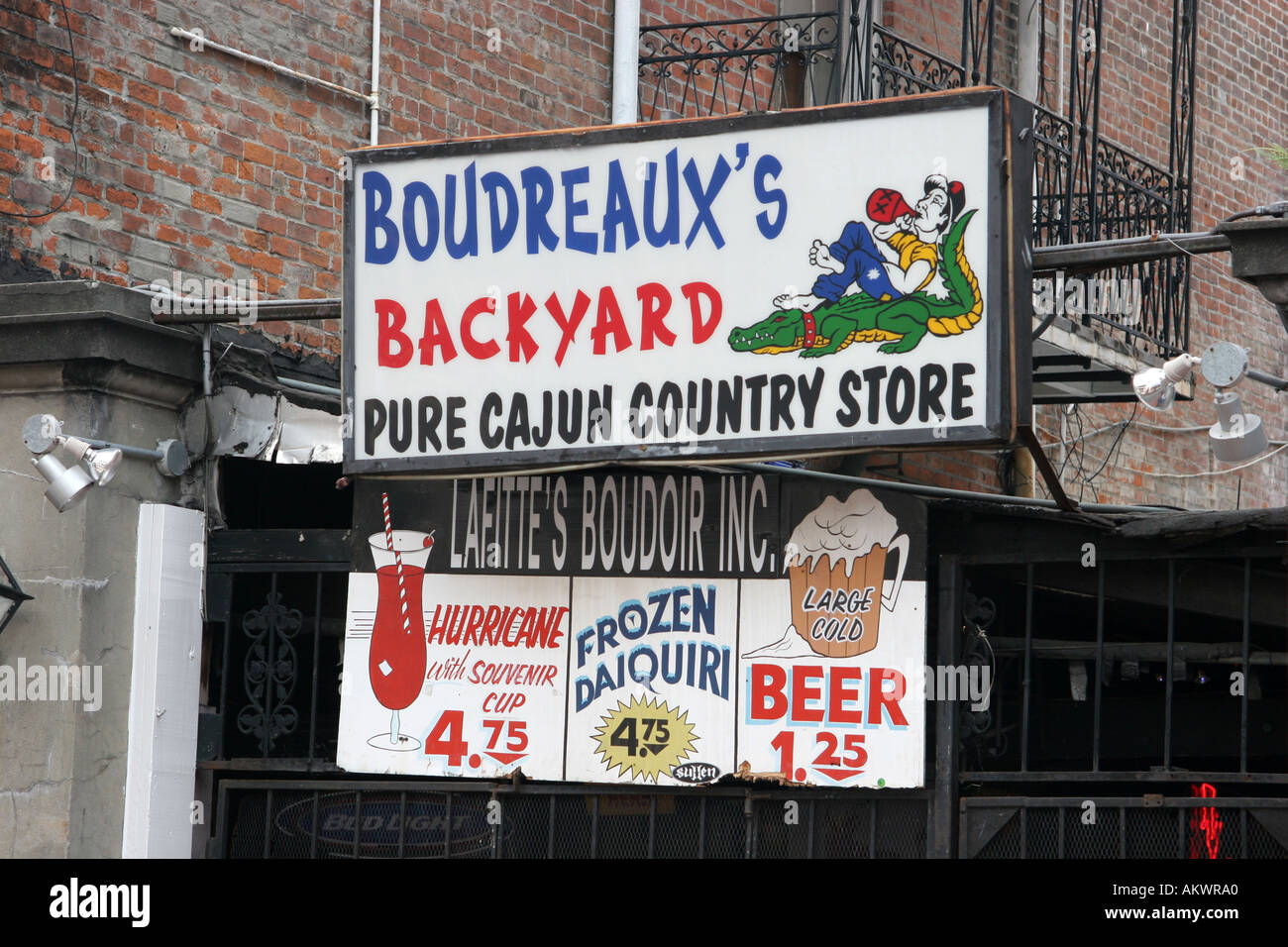 Boudreaux s Backyard Cajun Pure Country Store Bourbon Street New Orleans Louisiane USA Banque D'Images