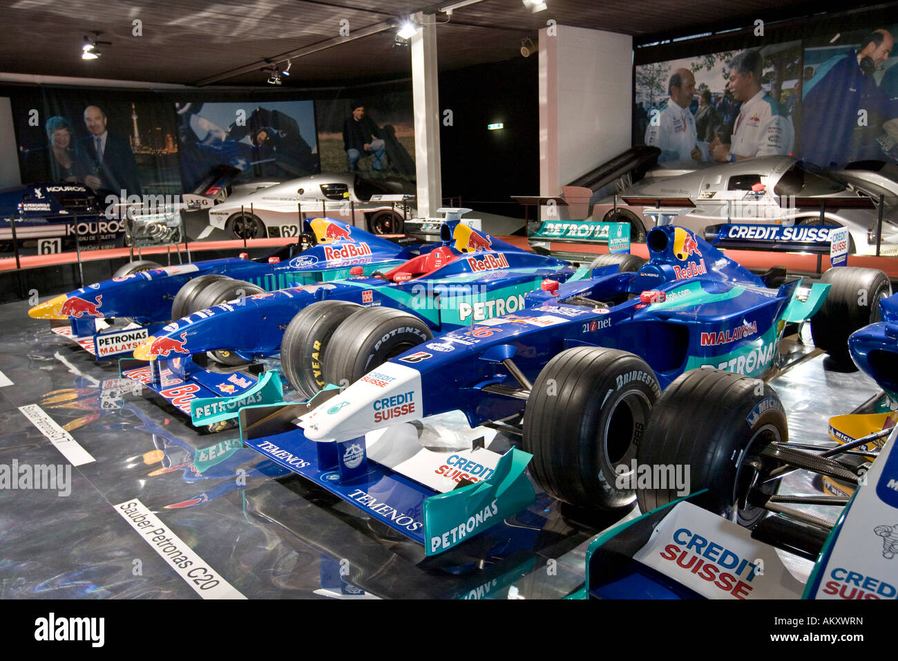 Voitures de course de Formule Un dans la Verkehrshaus der Schweiz, Lucerne, Canton de Lucerne, Suisse Banque D'Images