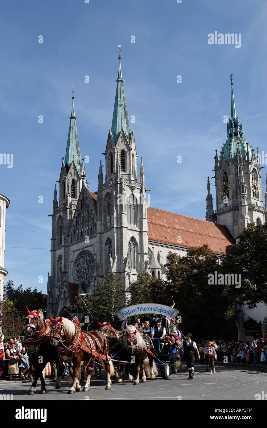 Parade d'ouverture traditionnelle, l'Oktoberfest, la fête de la bière de Munich, Bavière, Allemagne Banque D'Images