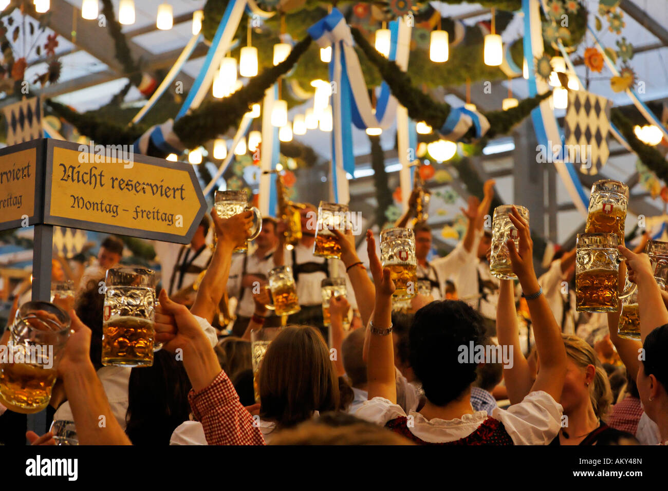 L'Oktoberfest, la fête de la bière de Munich, Bavière, Allemagne Banque D'Images