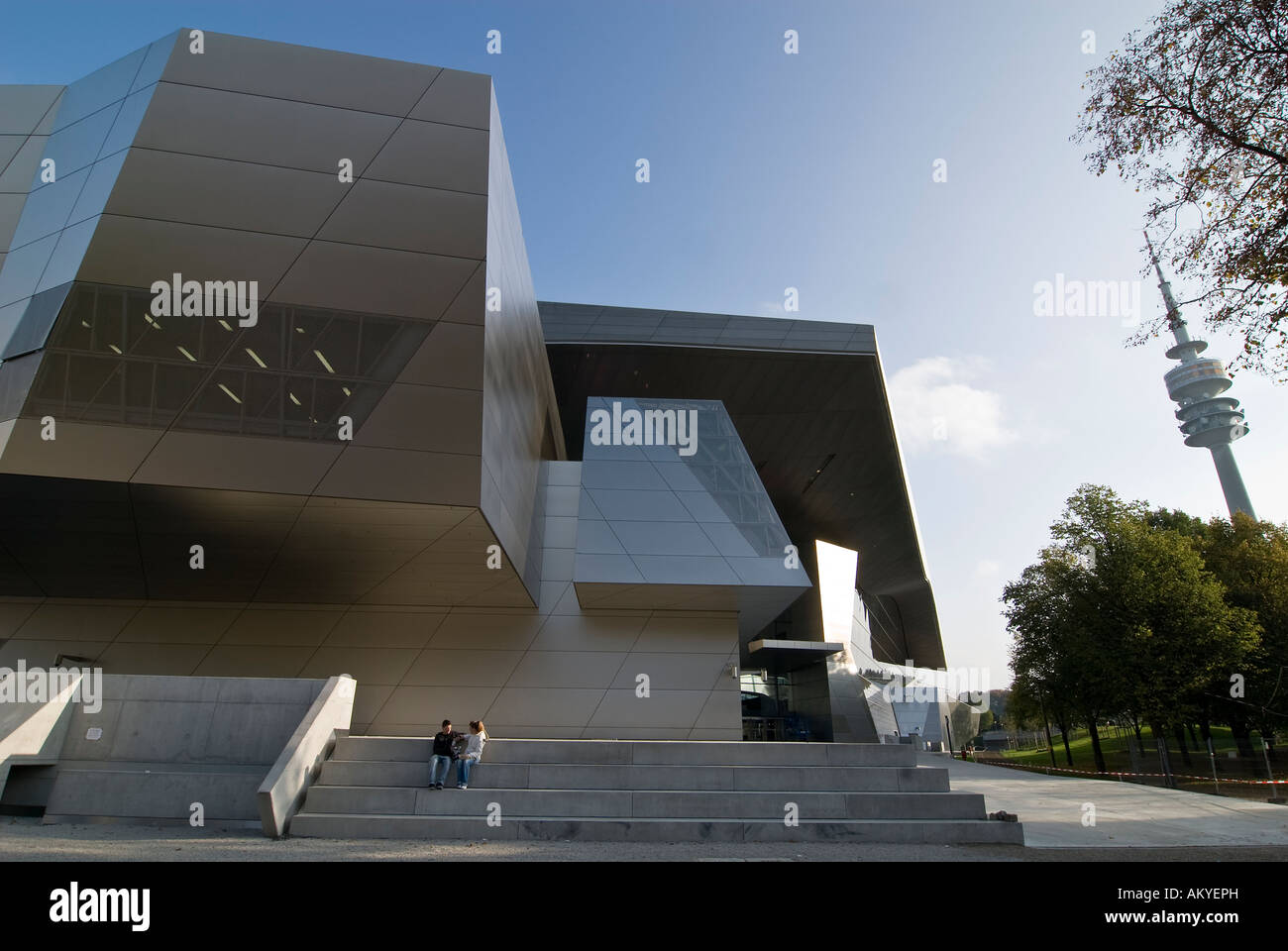 BMW Welt, Georg-Brauchle-Ring, Munich, Bavière, Allemagne Banque D'Images