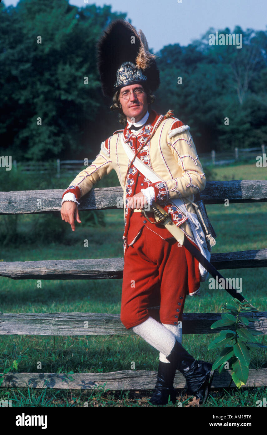 Participant se présentant comme un officier de l'armée britannique pendant la Révolution américaine reenactment Banque D'Images