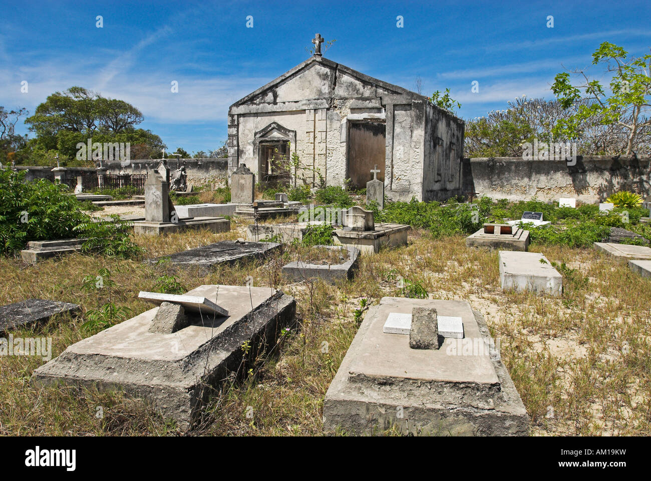 Cimetière historique de l'île d'Ibo, îles des Quirimbas, au Mozambique, l'Afrique Banque D'Images