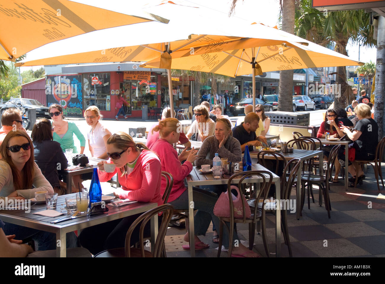 Sidewalk cafe sur Acland Street, St Kilda, Melbourne, Victoria, Australie Banque D'Images