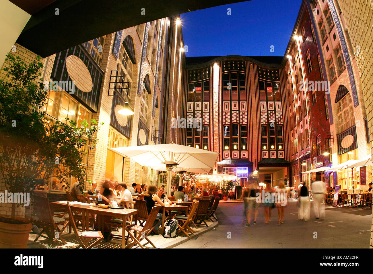 Nuit à Hackescher Markt, Berlin, Allemagne Banque D'Images