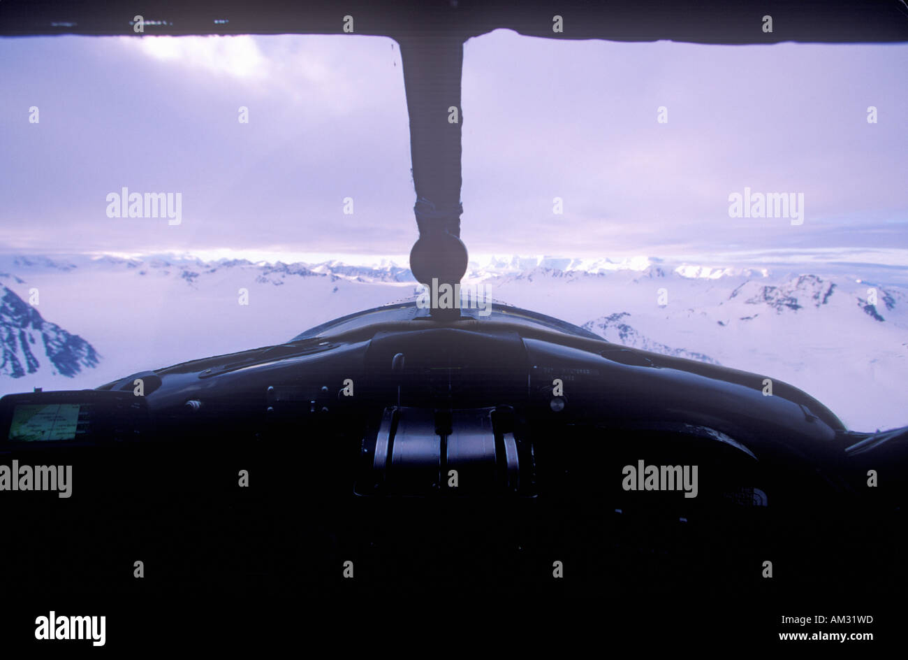 Un avion dans le bush Piper Saint Elias Alaska Banque D'Images