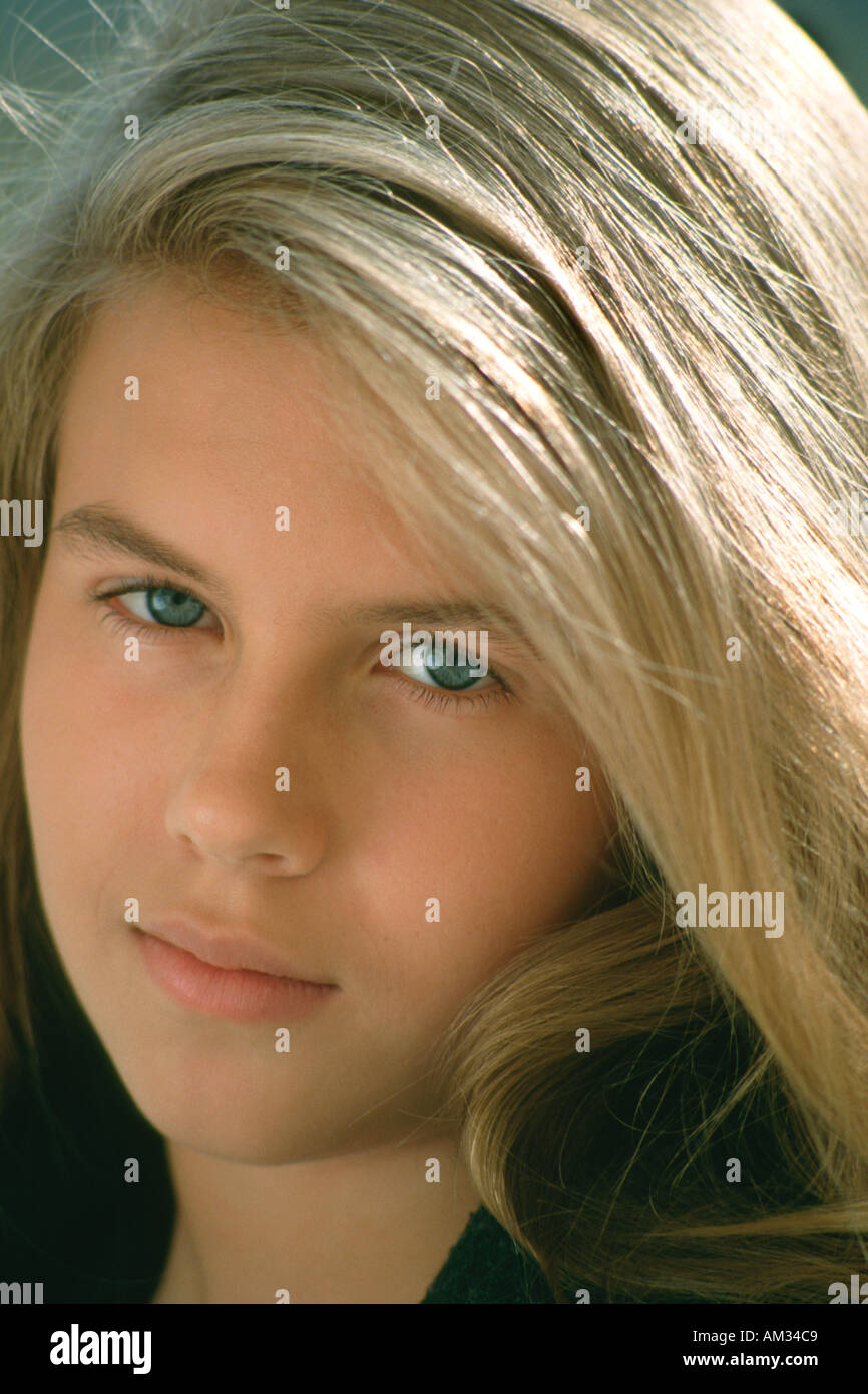 Teen teens teenager teenagers youth adolescent juvenile Banque de ...