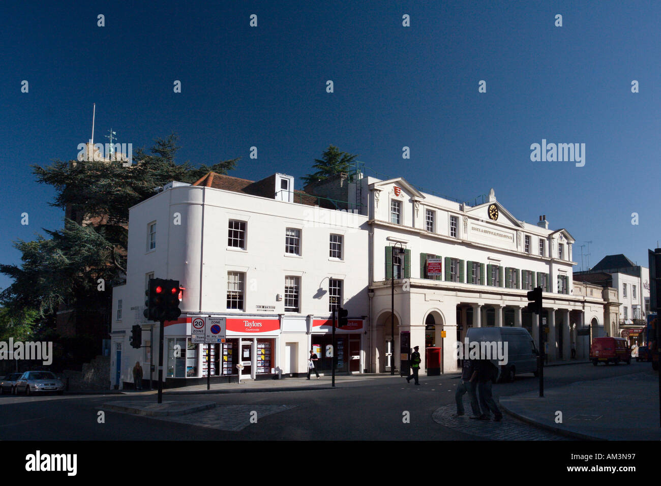 Haut de la High Street Colchester montrant la Corn Exchange Banque D'Images