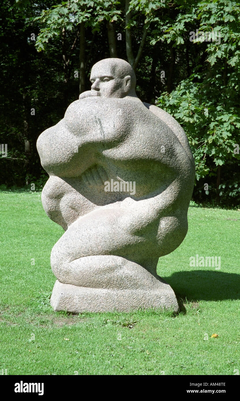 Statue de pierre par Indulis Ranka à Turaida museum réserver Lettonie Banque D'Images