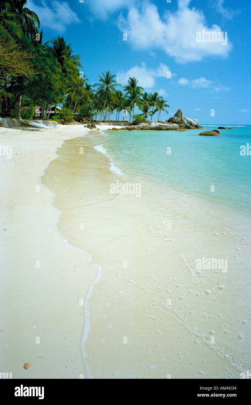 Une plage intacte sur une des îles d'Ang Thong National Marine Park, au large de Koh Samui, Thaïlande Banque D'Images