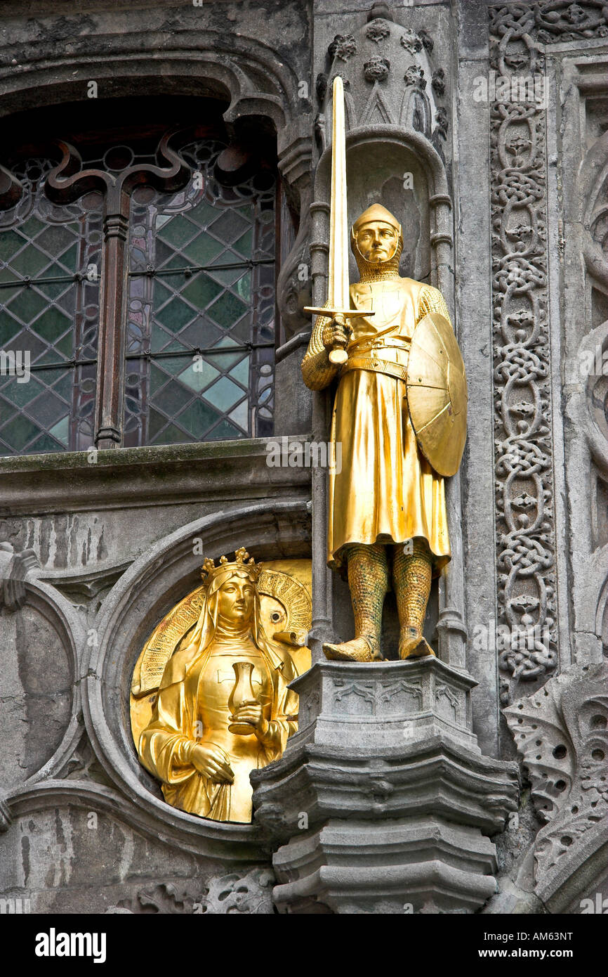 Des statues de Basilique du Saint-sang (Heilige Bloed Basiliek) à Bruges, Flandre occidentale, Belgique Banque D'Images