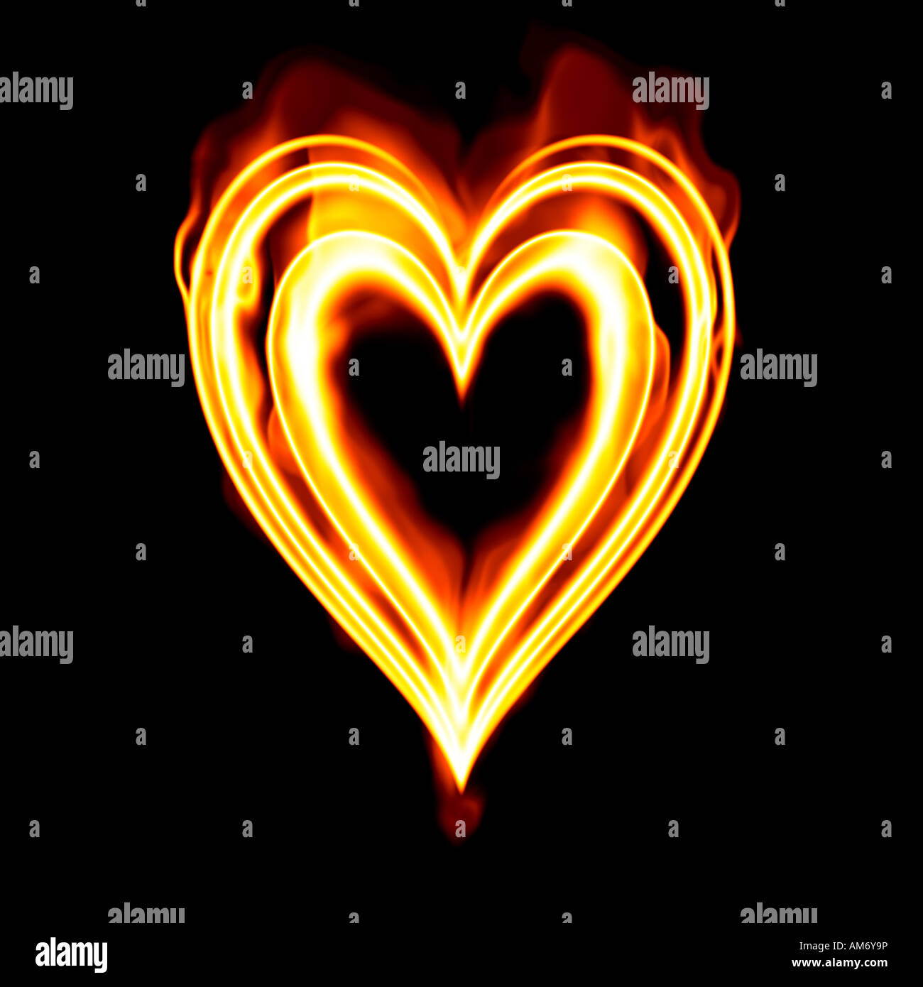 Coeur en feu pour symboliser la passion et l'amour brûlant Banque D'Images