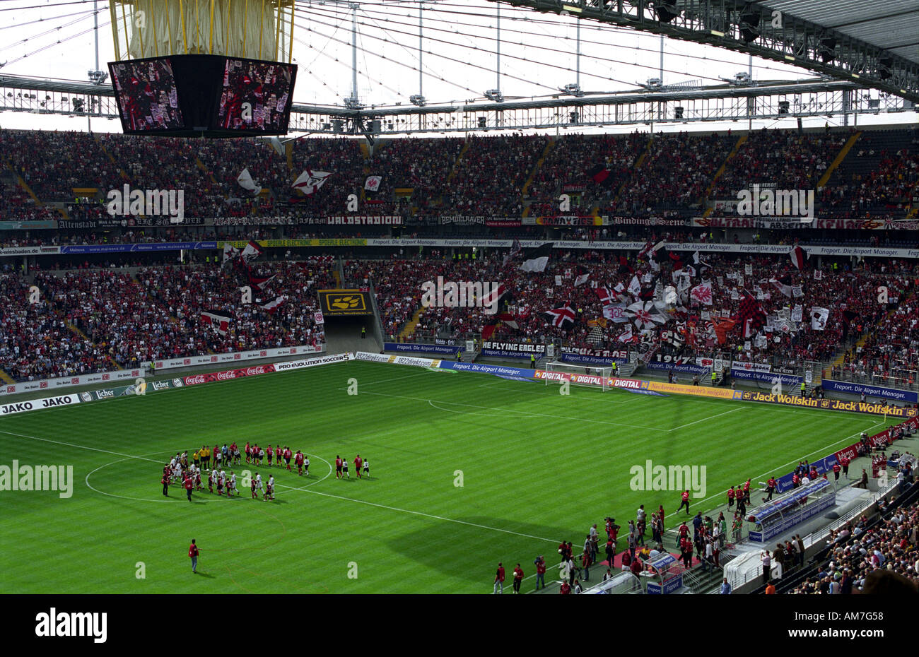 La Commerzbank-Arena, la capacité d'accueil de 52 000 Eintract Francfort football club, de l'Allemagne. Banque D'Images