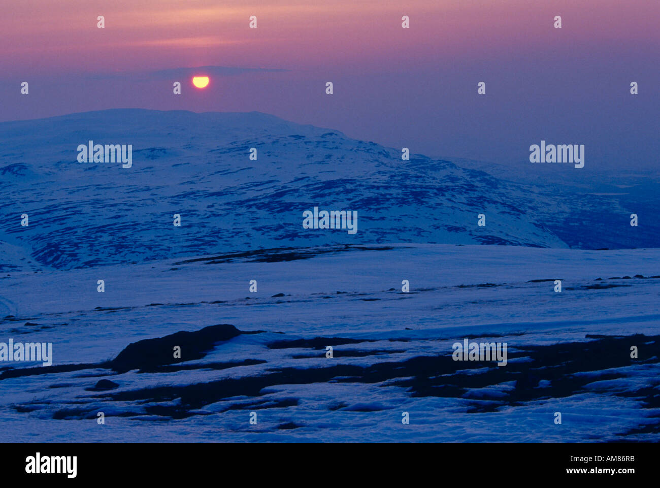 Coucher de soleil sur Fjaell Sjoefallet Stora, Nationalpark, Nord de la Suède, Scandinavie, Europe Banque D'Images