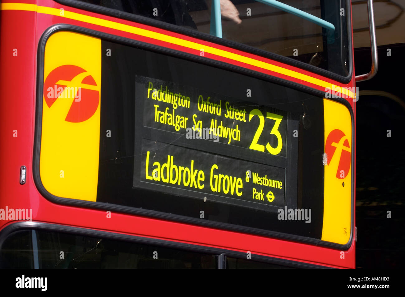 Aucun signe d'autobus 23 destination Ladbroke Grove Londres W2 Angleterre Banque D'Images