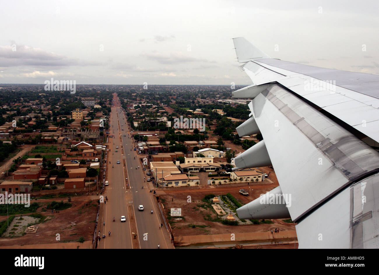 Ouagadougou Burkina Faso 16 Août 2005 Vue depuis la fenêtre de l'avion à l'atterrissage à Ouagadougou Burkina Faso Banque D'Images