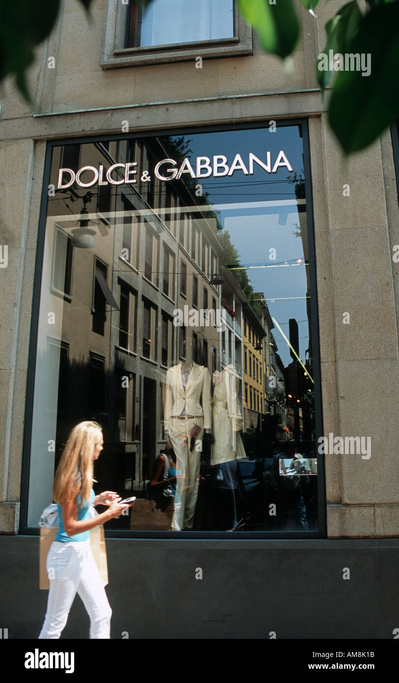 Italie Milan Quadrilatero della Moda Via della Spiga Banque D'Images