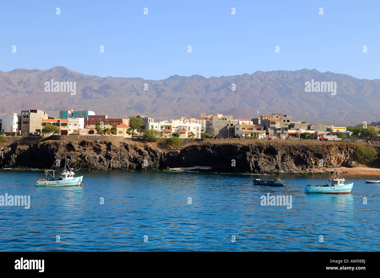 Le Cap Vert, l'île de Santo Antao, petit port de Porto Novo Banque D'Images