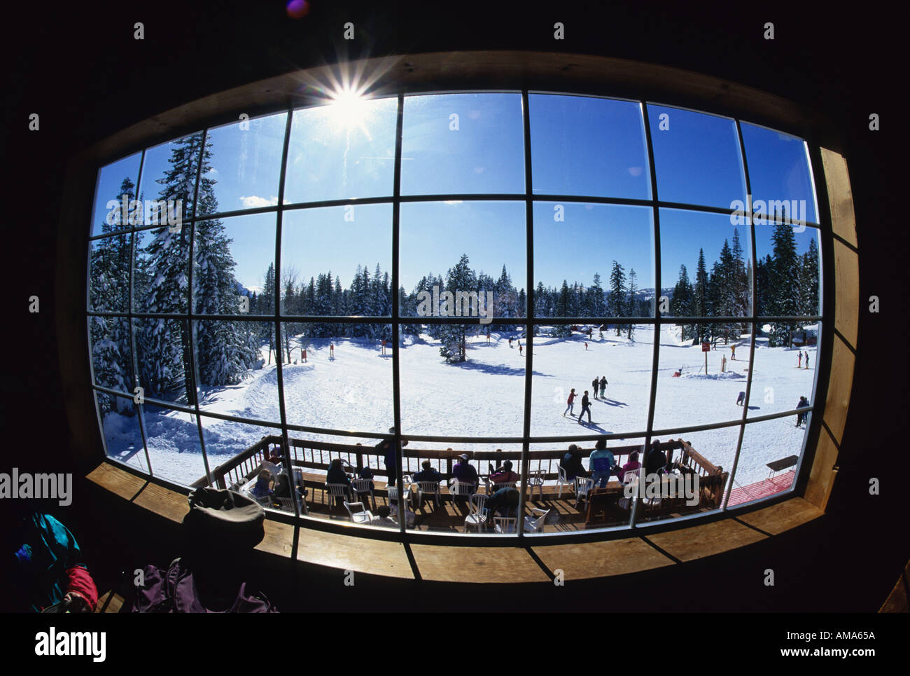 Voir par la fenêtre à la Royal Gorge Ski Ski Resort Banque D'Images