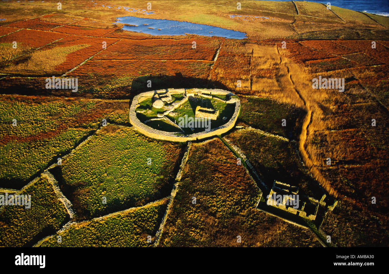 Inishmurray island, Comté de Sligo, Irlande. Début de l'anneau Celtique Christian fort cashel établissement monastique et de pêcheur. Banque D'Images