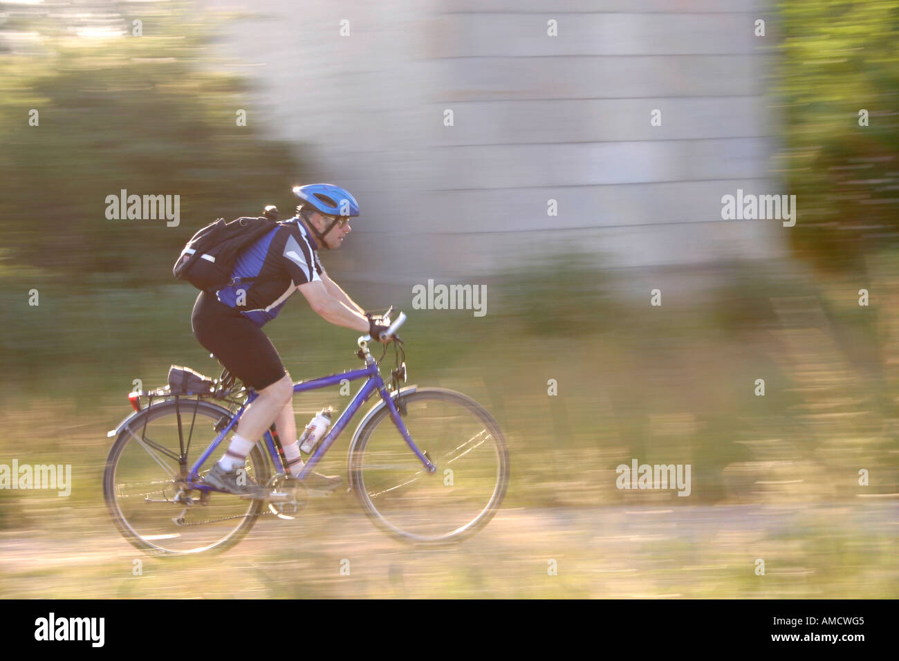 Les cyclistes en mouvement Banque D'Images