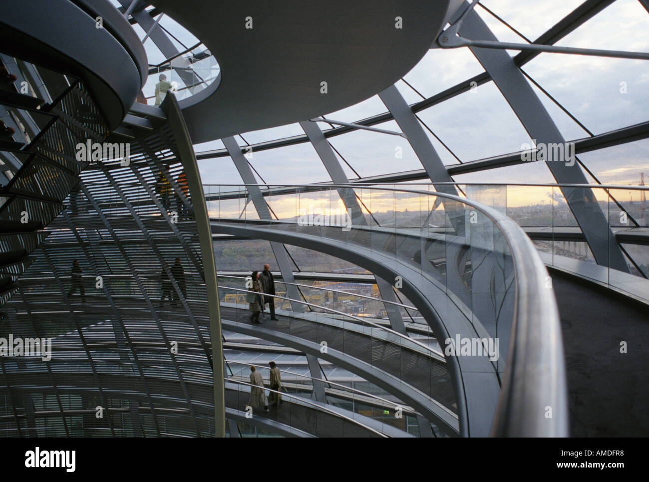 Vue intérieure de la coupole du Reichstag, le Parlement, Berlin, Germany, Europe Banque D'Images