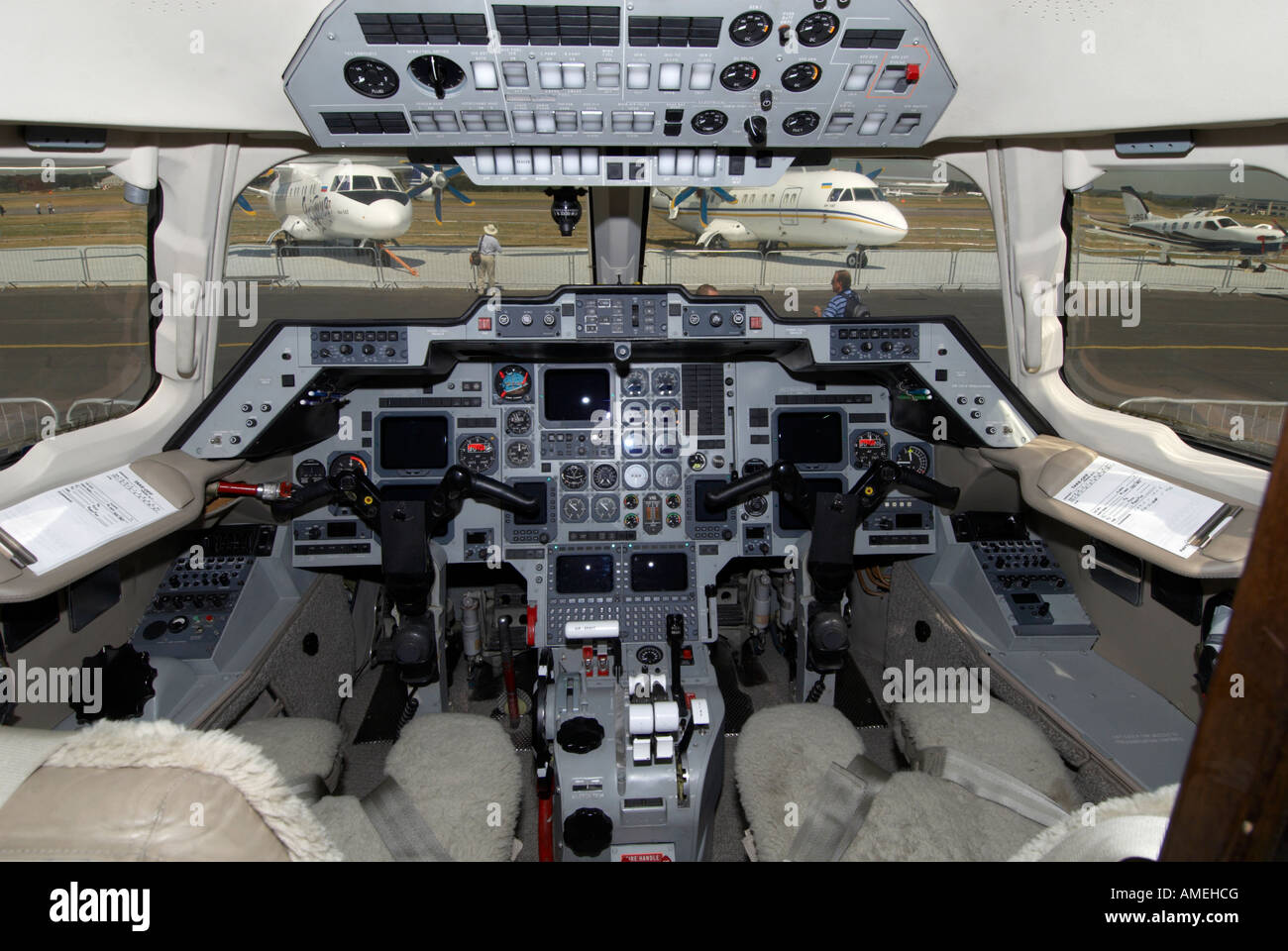 Cockpit Hawker 1000 Farnborough Air Show 2006 Banque D'Images