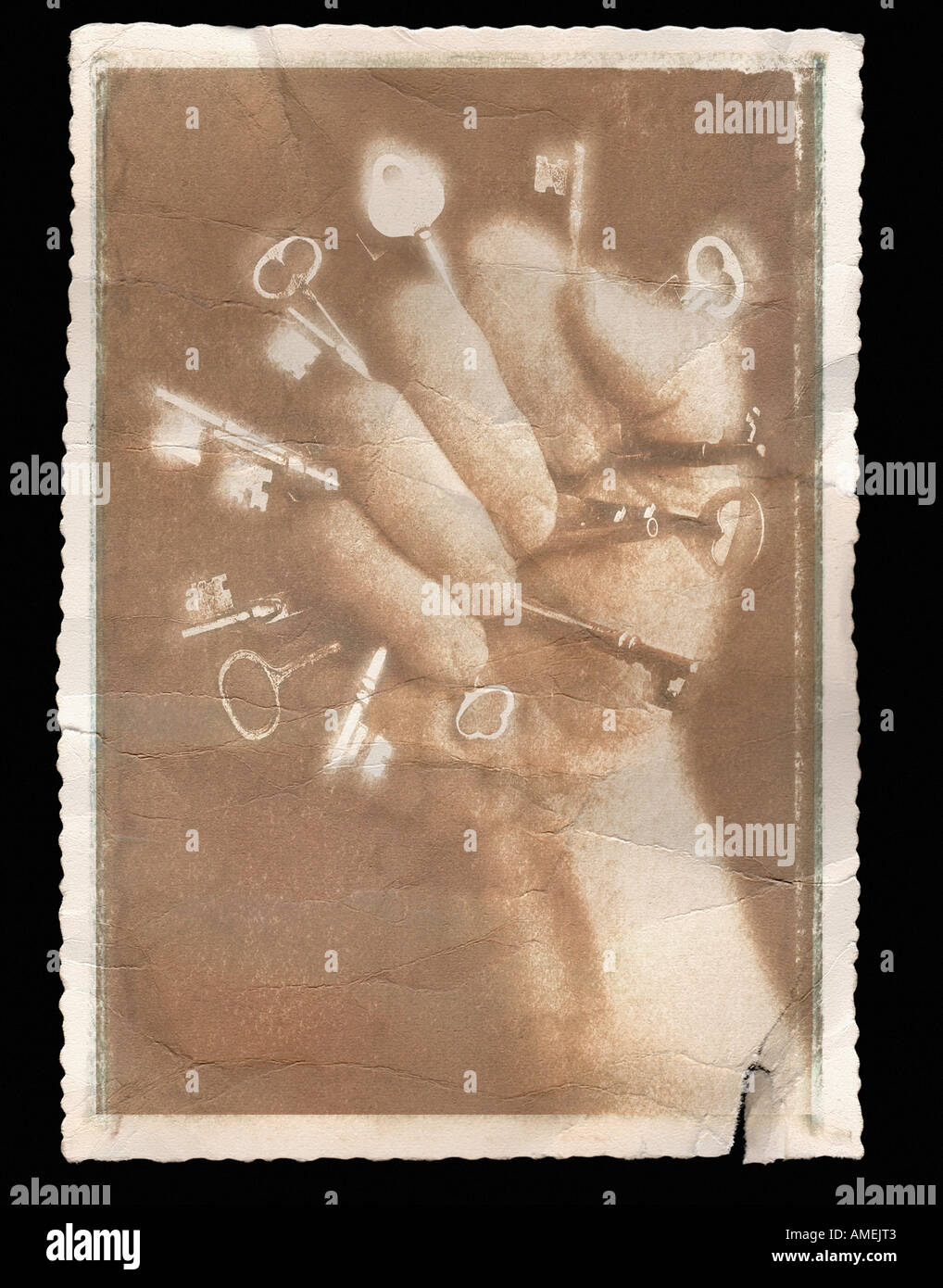 Main tenant Skeleton Keys Banque D'Images