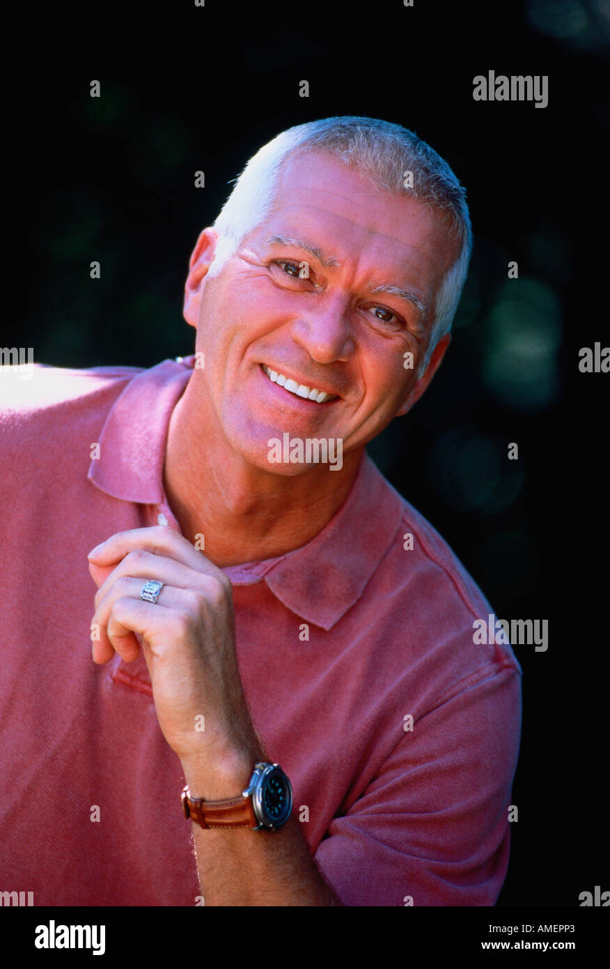 Portrait of mature Man Outdoors Banque D'Images